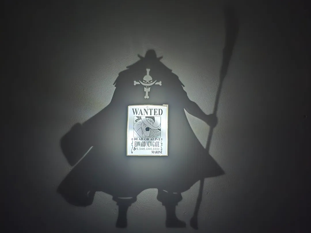Barba Blanca Shadow Lamp | One Piece Temalı Dekoratif Gölge Lambası