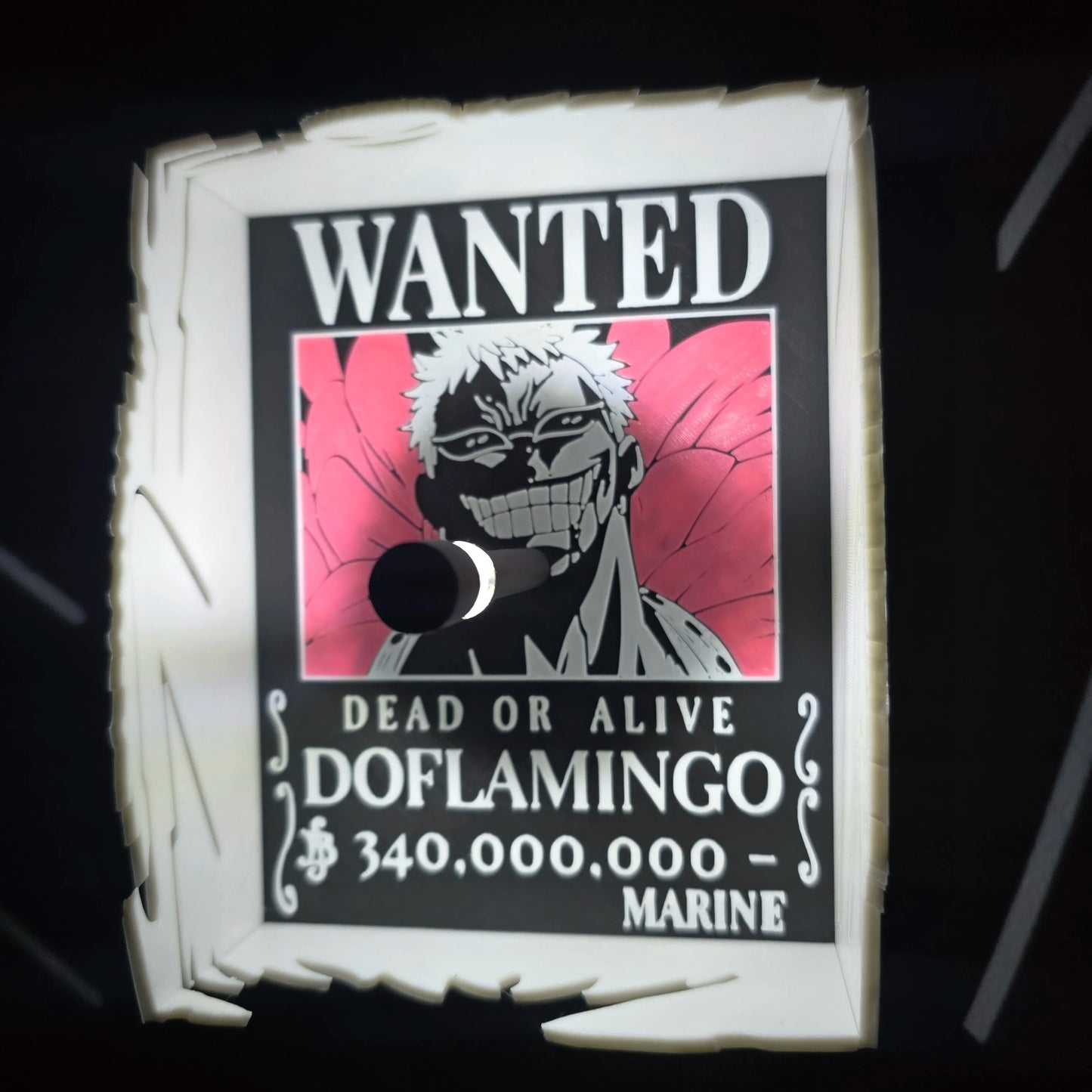 Donquixote Doflamingo Shadow Lamp | One Piece Temalı Dekoratif Gölge Lambası