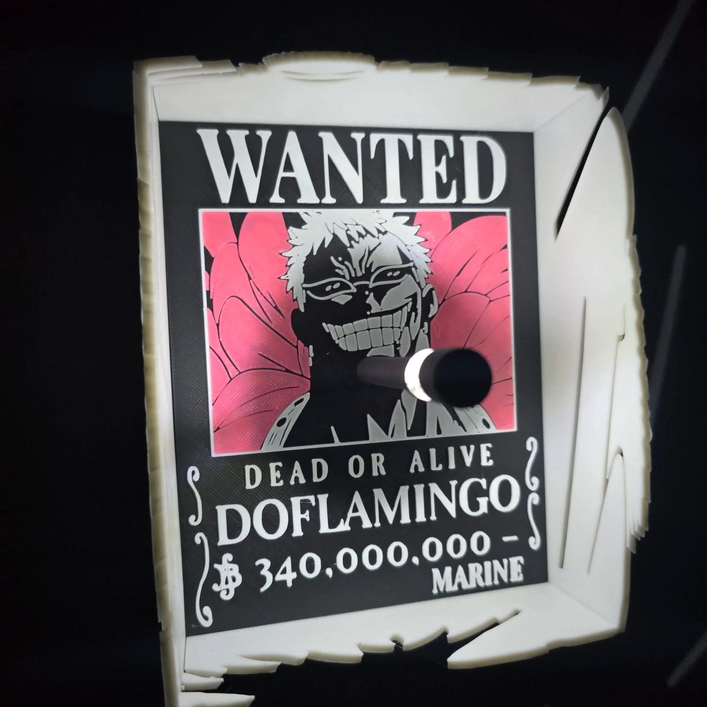 Donquixote Doflamingo Shadow Lamp | One Piece Temalı Dekoratif Gölge Lambası