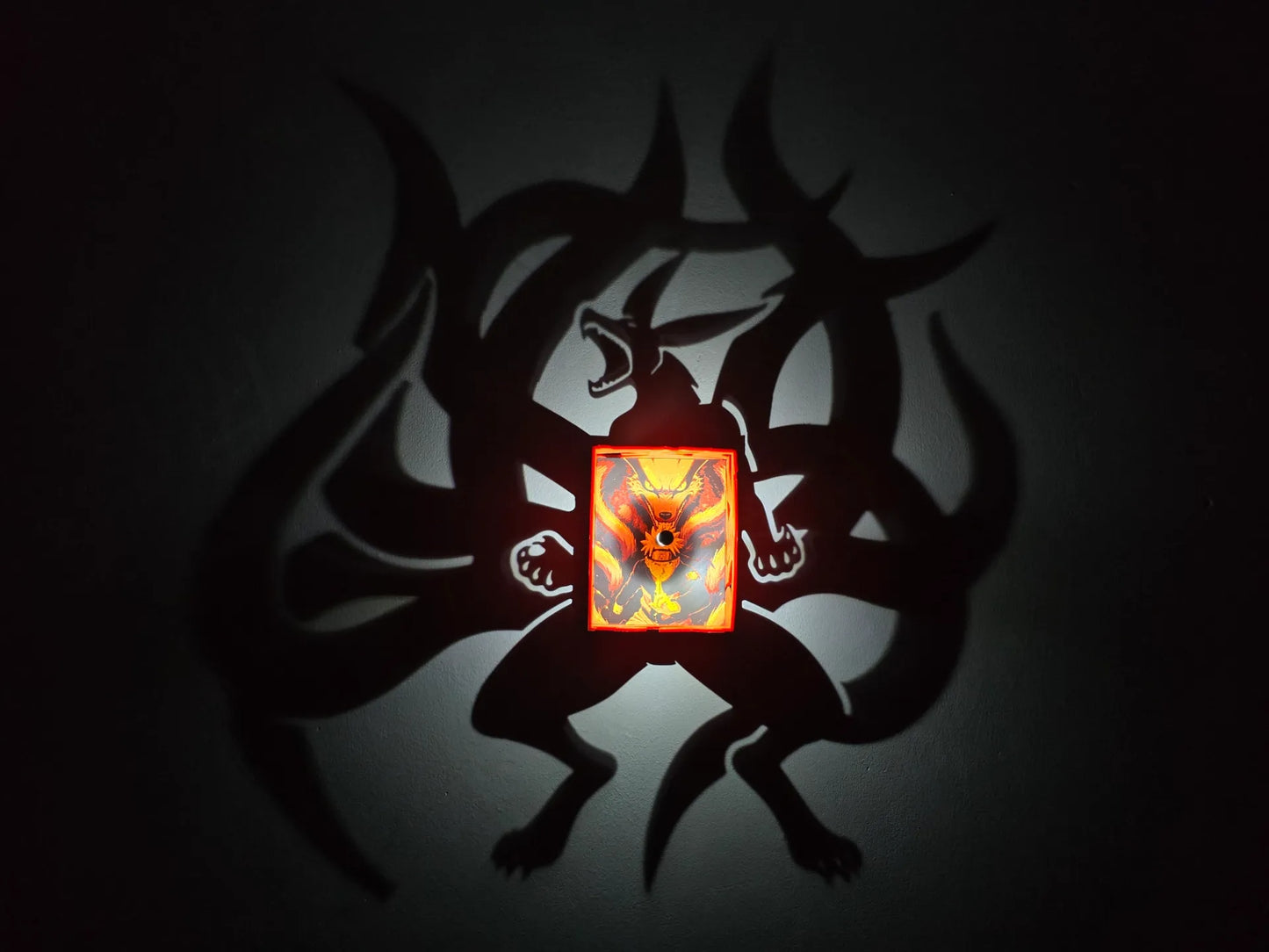 Kurama Dokuz Kuyruklu Tilki Shadow Lamp | Naruto Temalı Dekoratif Gölge Lambası