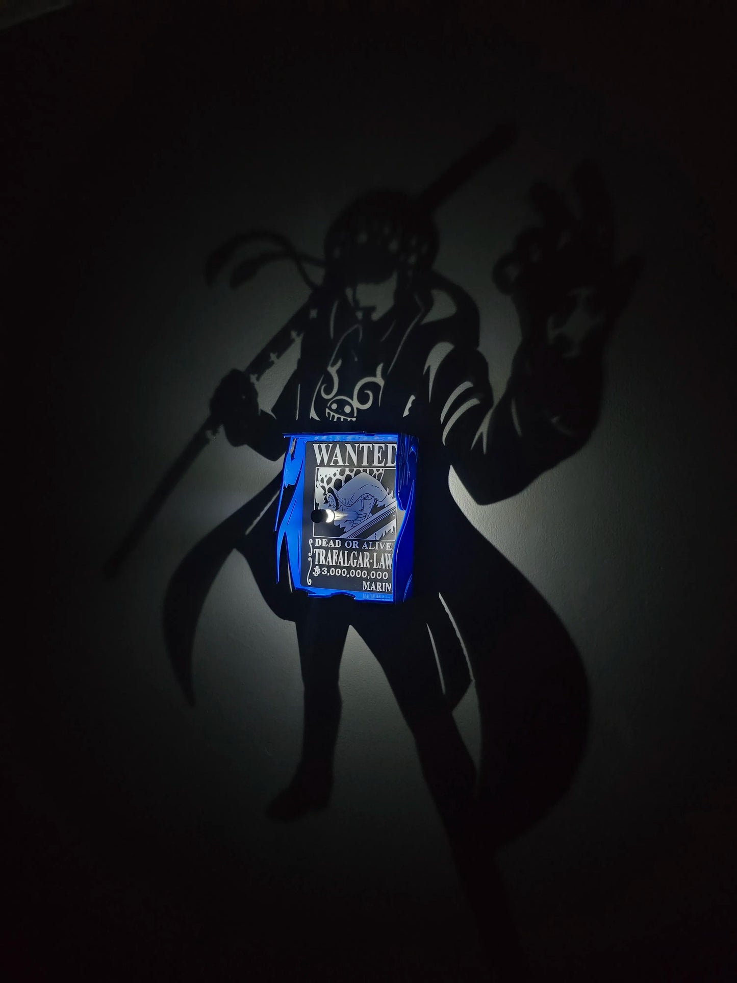 Trafalgar D. Water Law Shadow Lamp | One Piece Temalı Dekoratif Gölge Lambası