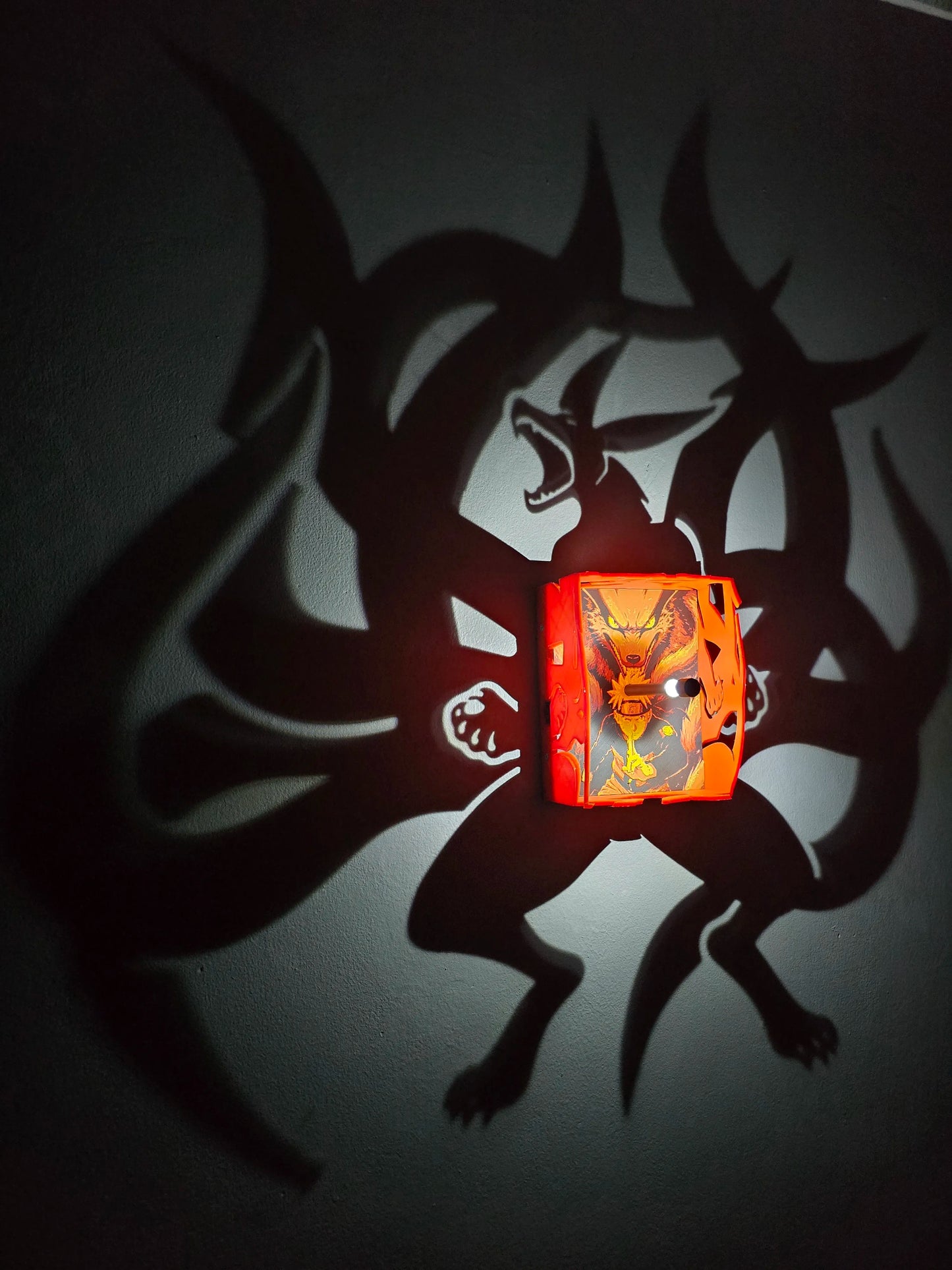 Kurama Dokuz Kuyruklu Tilki Shadow Lamp | Naruto Temalı Dekoratif Gölge Lambası