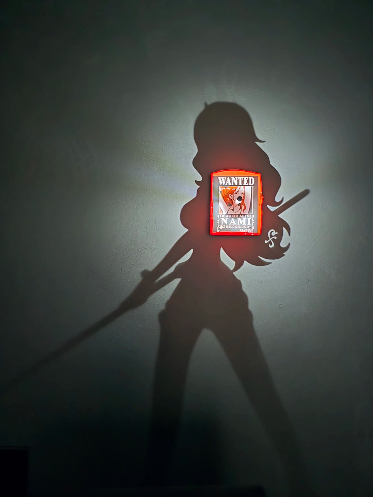 Hırsız Kedi Nami Shadow Lamp | One Piece Temalı Dekoratif Gölge Lambası
